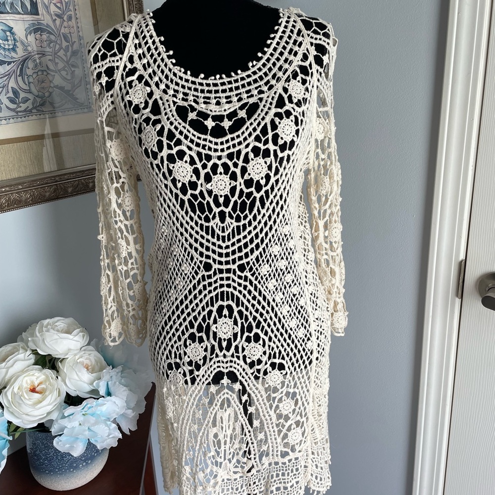 Cream Crochet Lace Sheath Dress with Long Sleeves